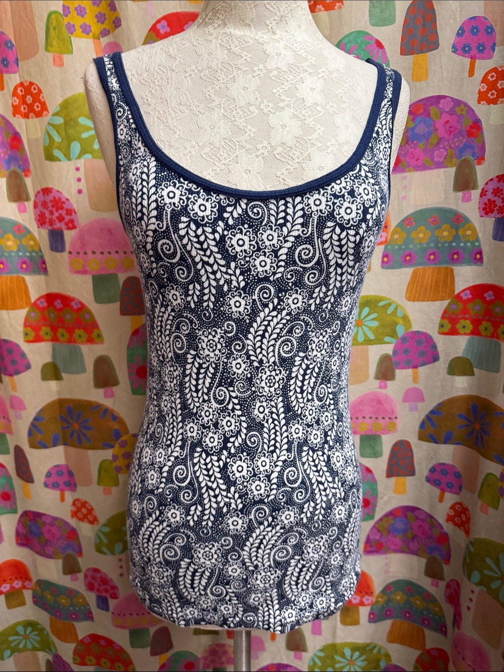 Faded Glory Tank Top. XS